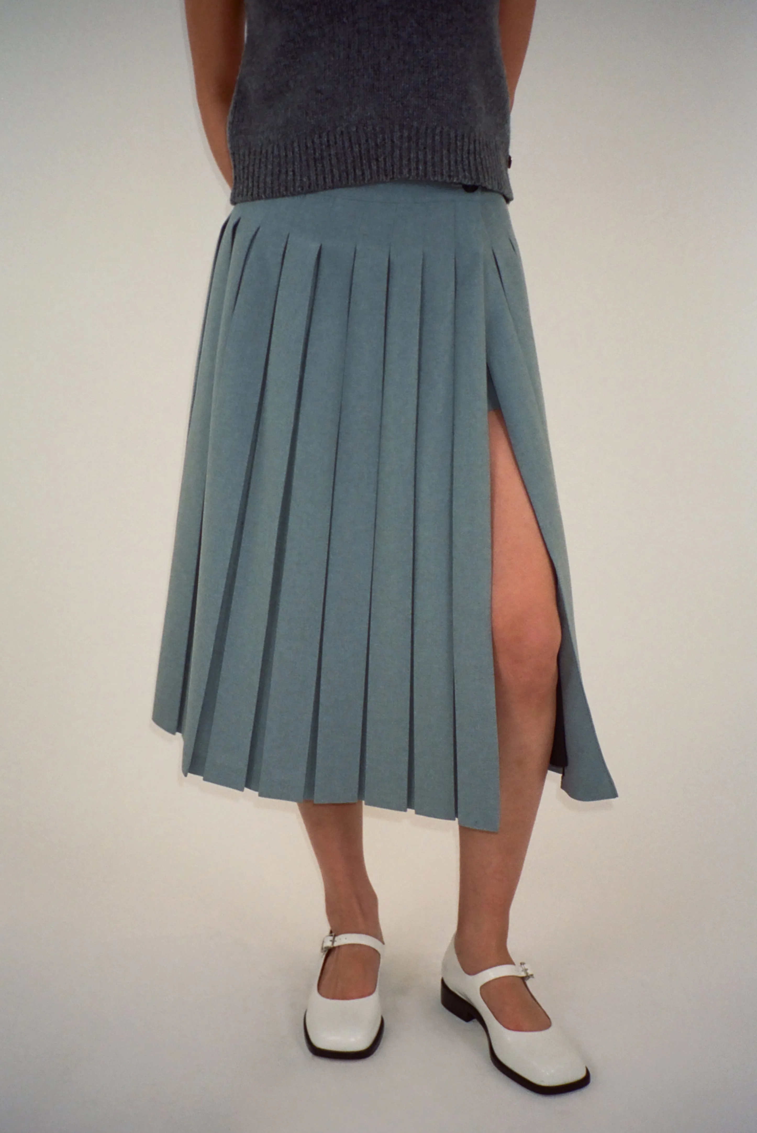 UNIFORM SKORT IN GREY