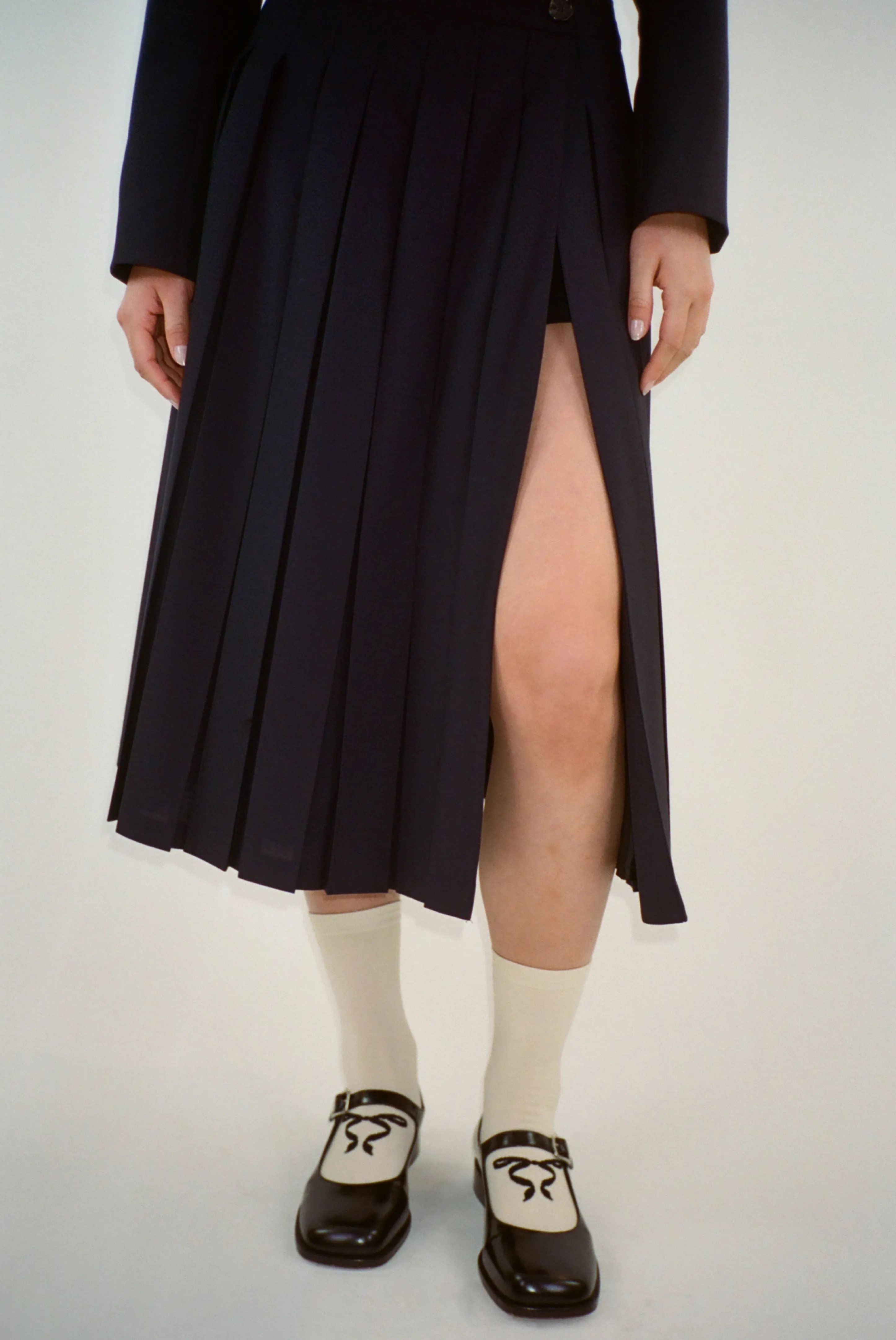 UNIFORM SKORT IN DARK NAVY